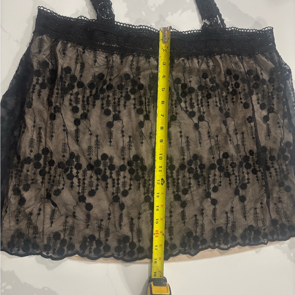 Elegant Beige Lace Tank Top XL
